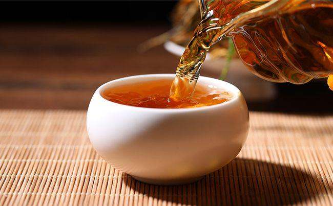 喝绿茶和红茶哪个会睡不着,喝红茶和绿茶会睡不好觉吗