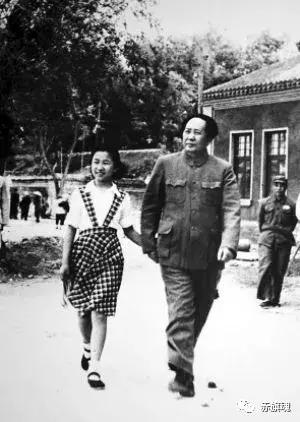 毛主席送给女儿的奇特“嫁妆”，揭秘李讷的悲喜一生