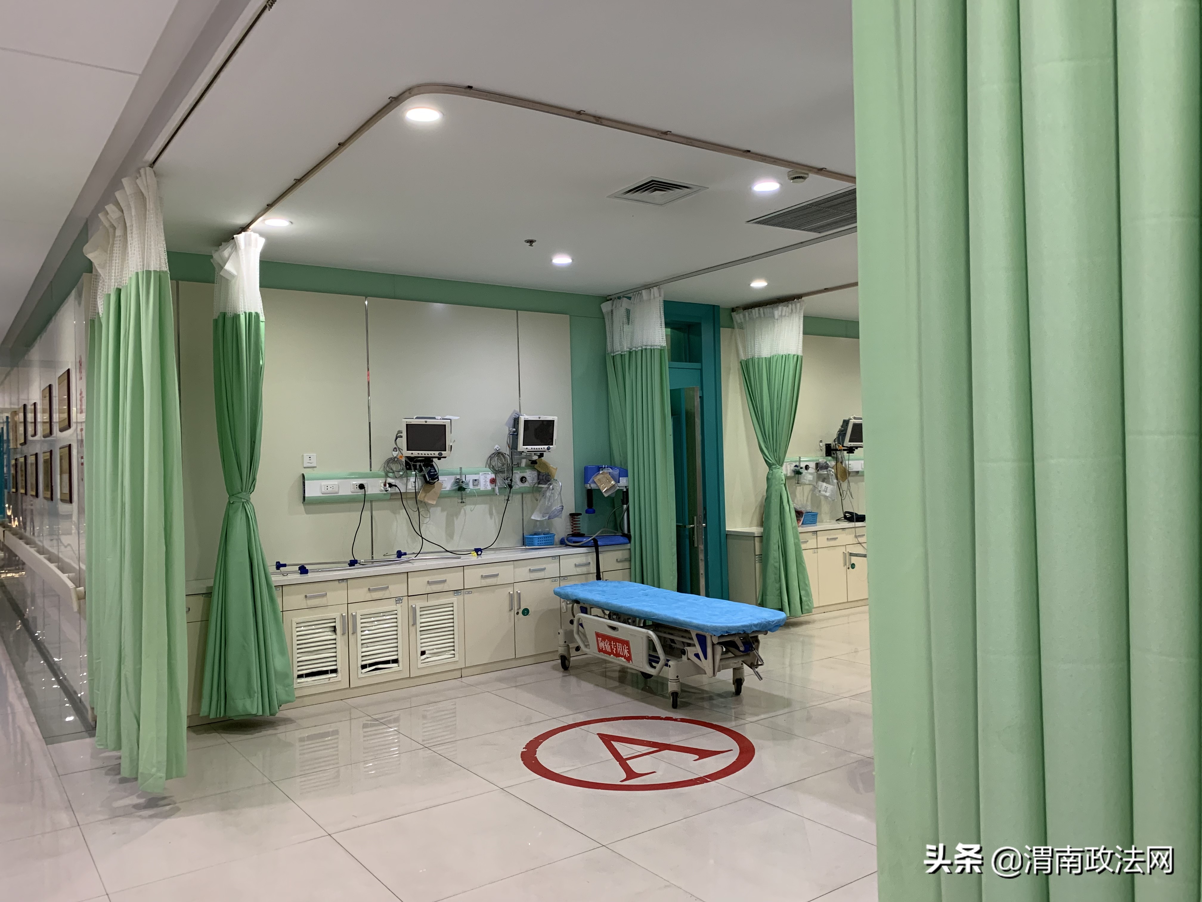 深圳南山女子隆胸呼吸心跳骤停,40岁女子隆胸后昏迷