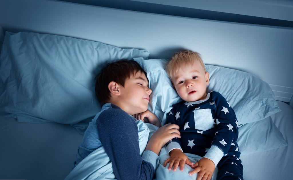 有什么方法让儿童睡眠好,小孩晚上睡不着怎么改善睡眠13岁