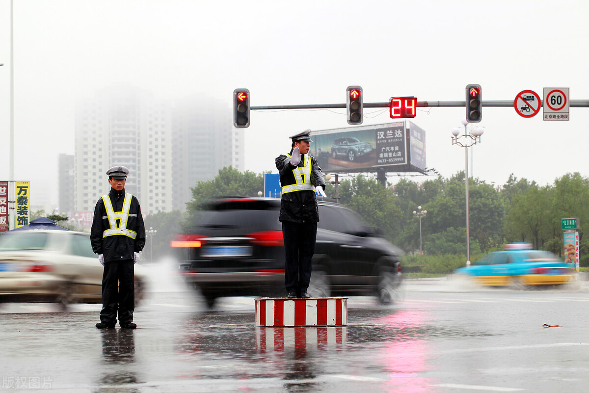 发生交通事故简单的处理流程,发生交通事故后怎么私了