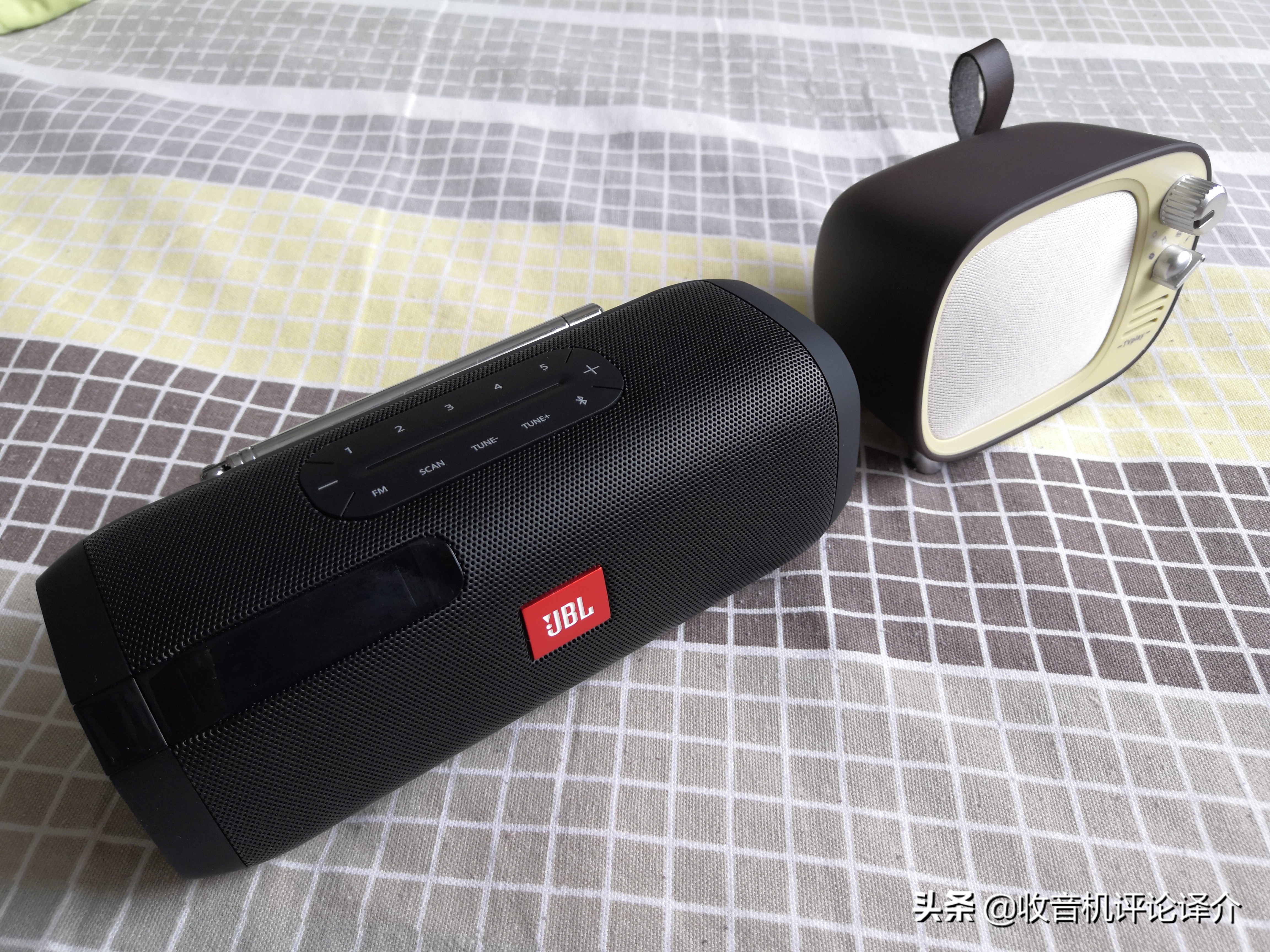 jbl的tunerfm调频收音机,美国收音机蓝牙音响