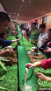 只能亮度调亮才能看得懂的梗,调高亮度才能看懂的梗