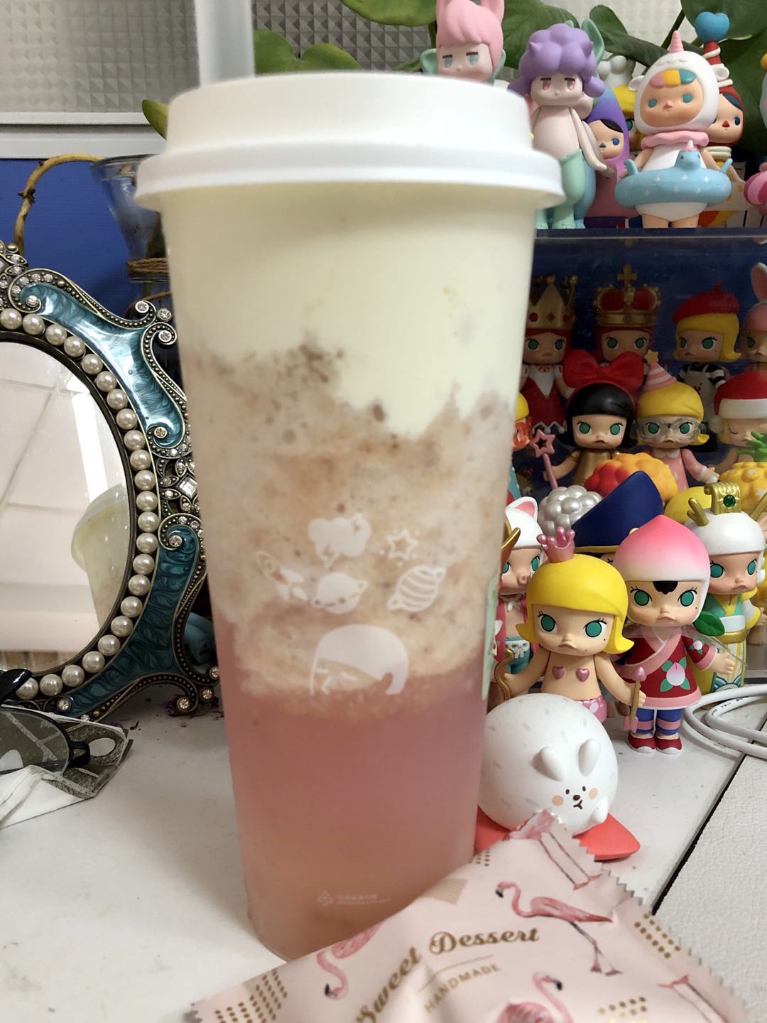 无锡买某奶茶要排队几小时催生代购生意消费的都是什么人?