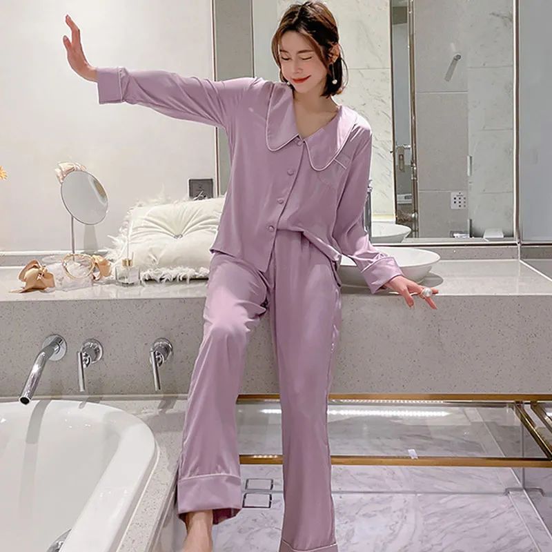 夏天穿的冰丝睡衣,精致的女人有件睡衣