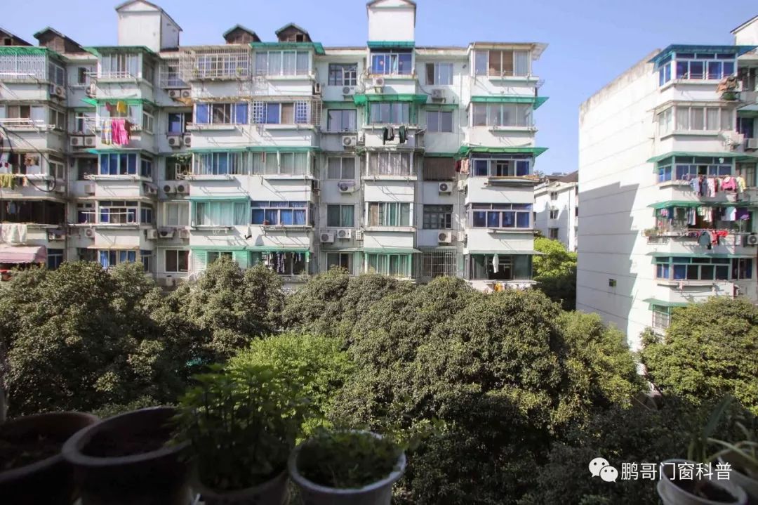 家里门窗改找谁做比较靠谱,家里门窗一般选择什么系列的