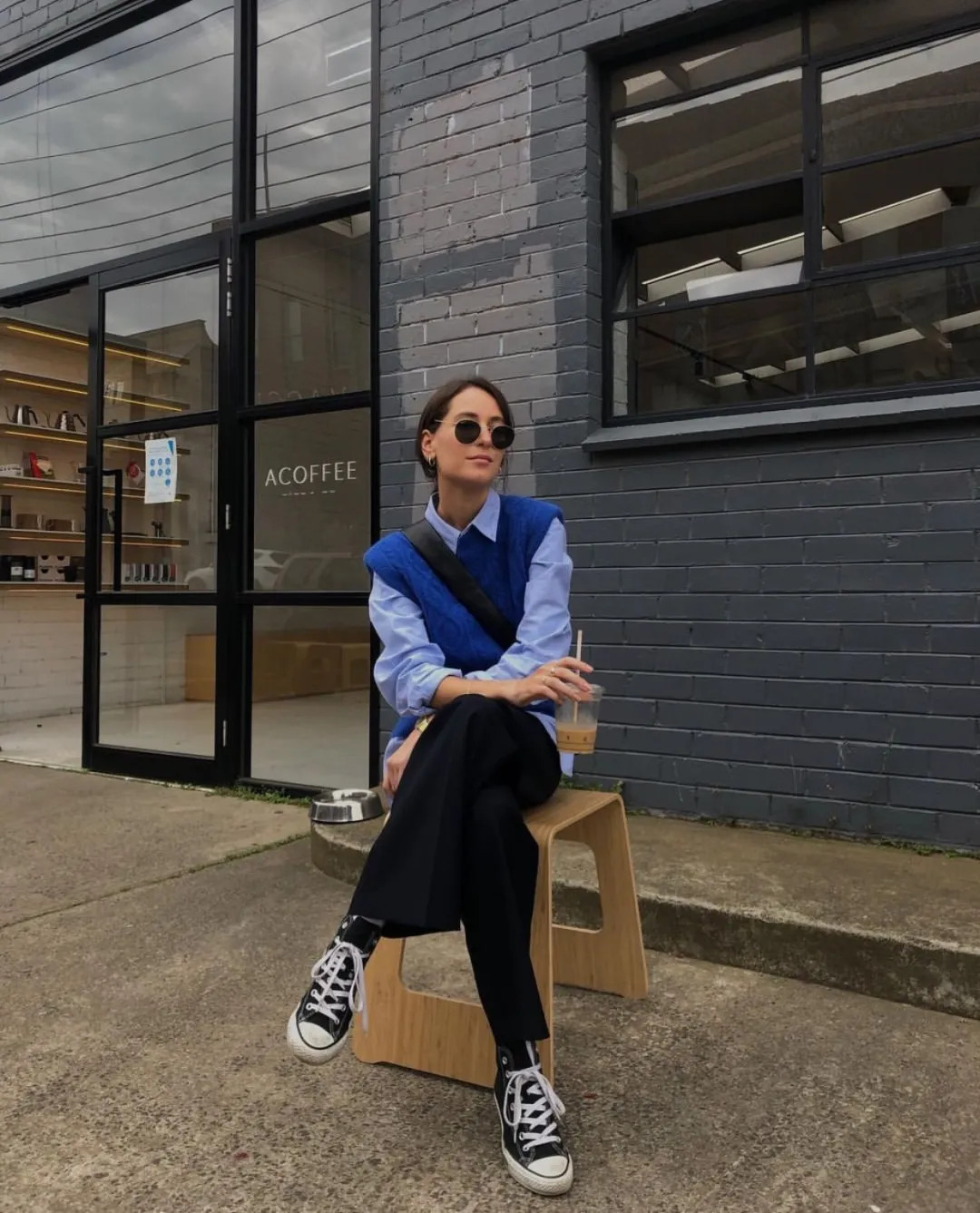 马甲的不同风格穿搭,小众简约风马甲穿搭