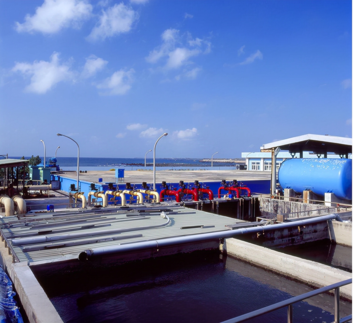 以色列这种国家都是靠什么生存的,以色列的环境现状