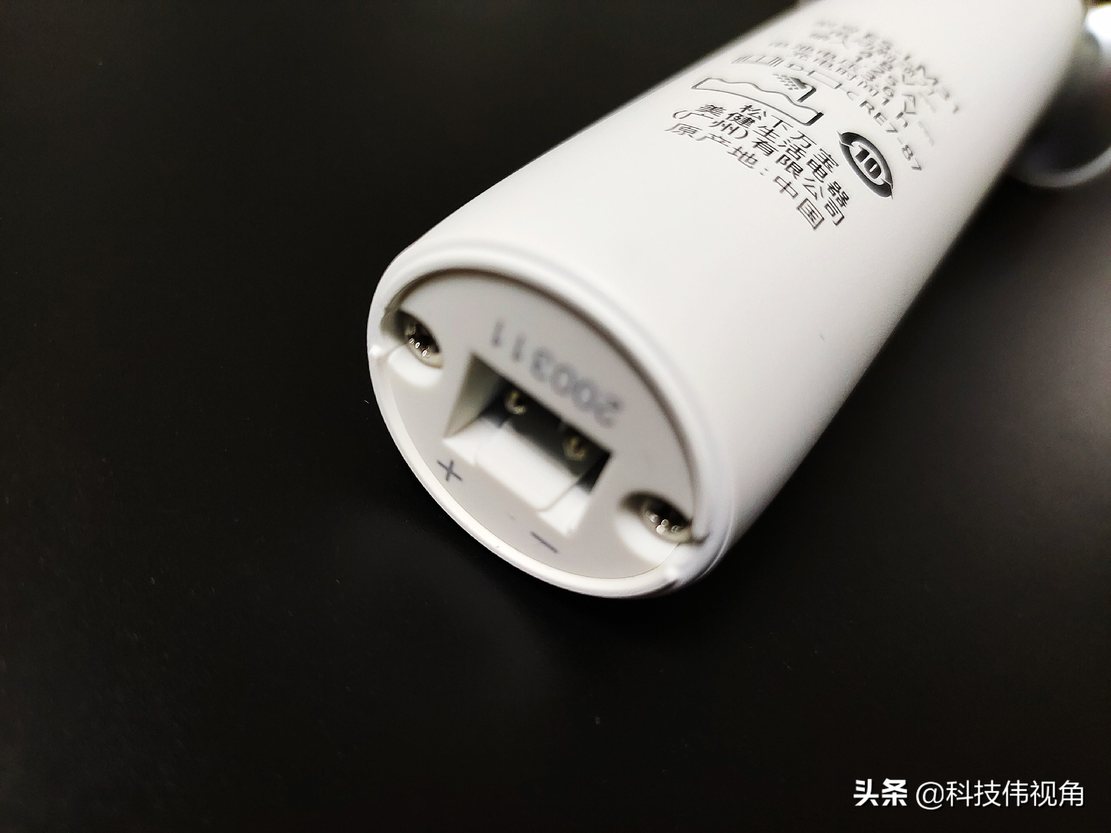 松下剃须刀小锤子2.0升级款测评,松下剃须刀9系和大锤子哪个好用