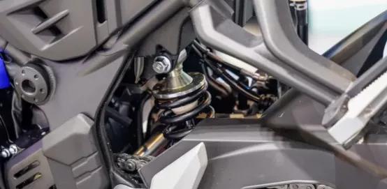 隆鑫无极sr250gt2024款,隆鑫无极250rr竞技款