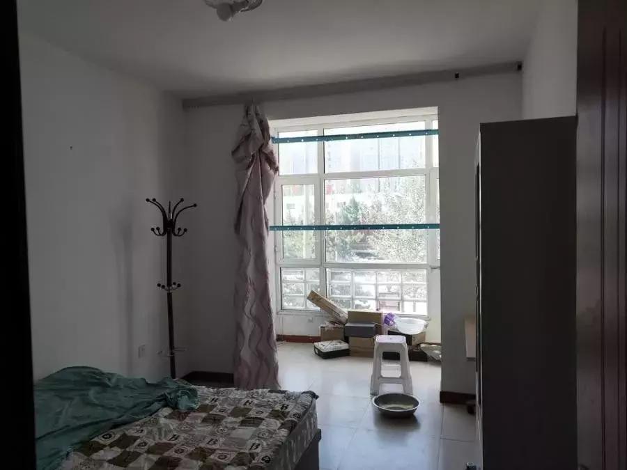 2024款霸道什么时间出售,17年顶配霸道拍卖