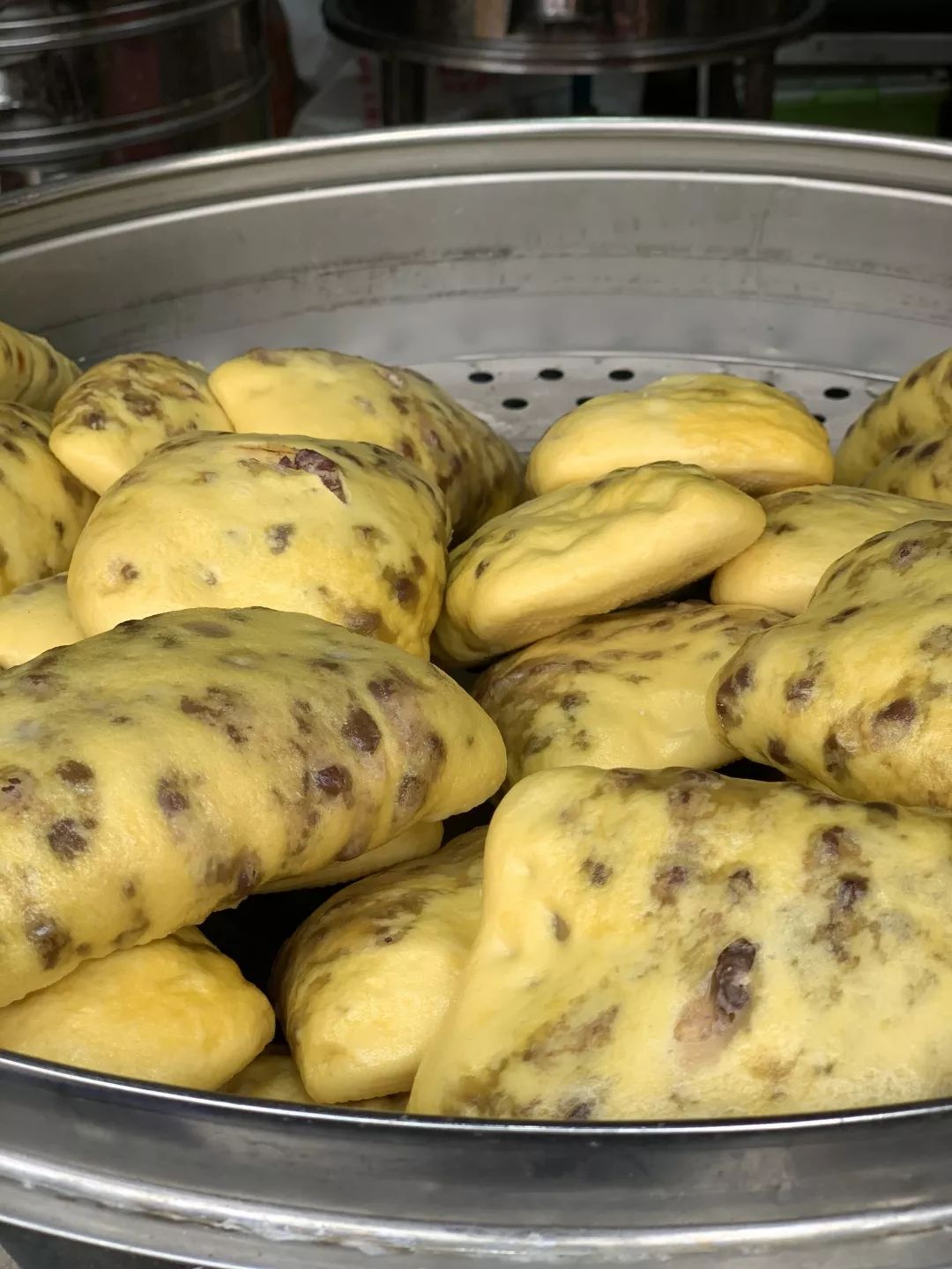 瑞思拜,为红糖馒头排队两小时的成都人