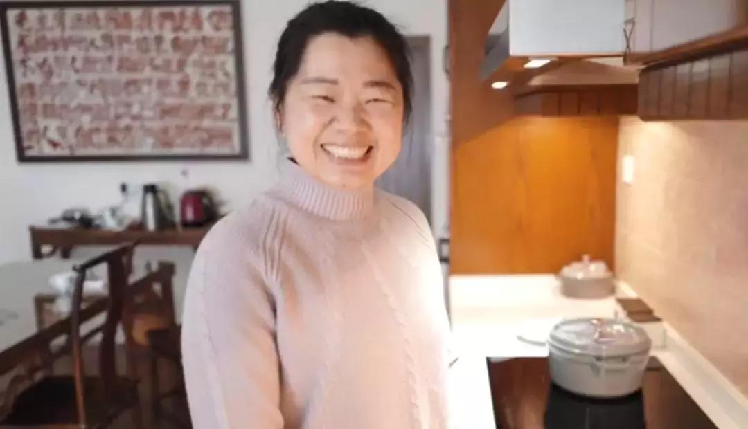 丰收蟹庄美食推荐,丰收蟹庄旗舰大闸蟹葱油拌面