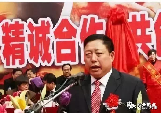 消失一段时间再出现又若无其事,消失一段时间又重新出现视频