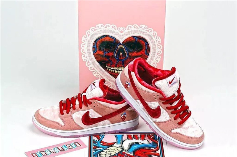 球鞋盒子值钱吗,便宜球鞋联名鞋盒