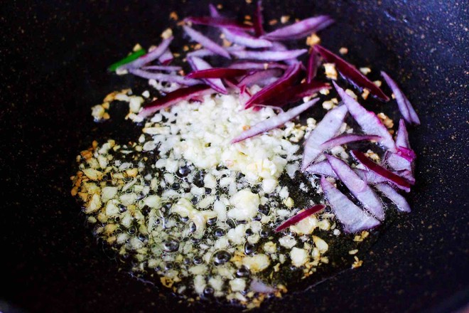 饺子皮剩下怎么做好吃,饺子皮剩下怎样做好吃