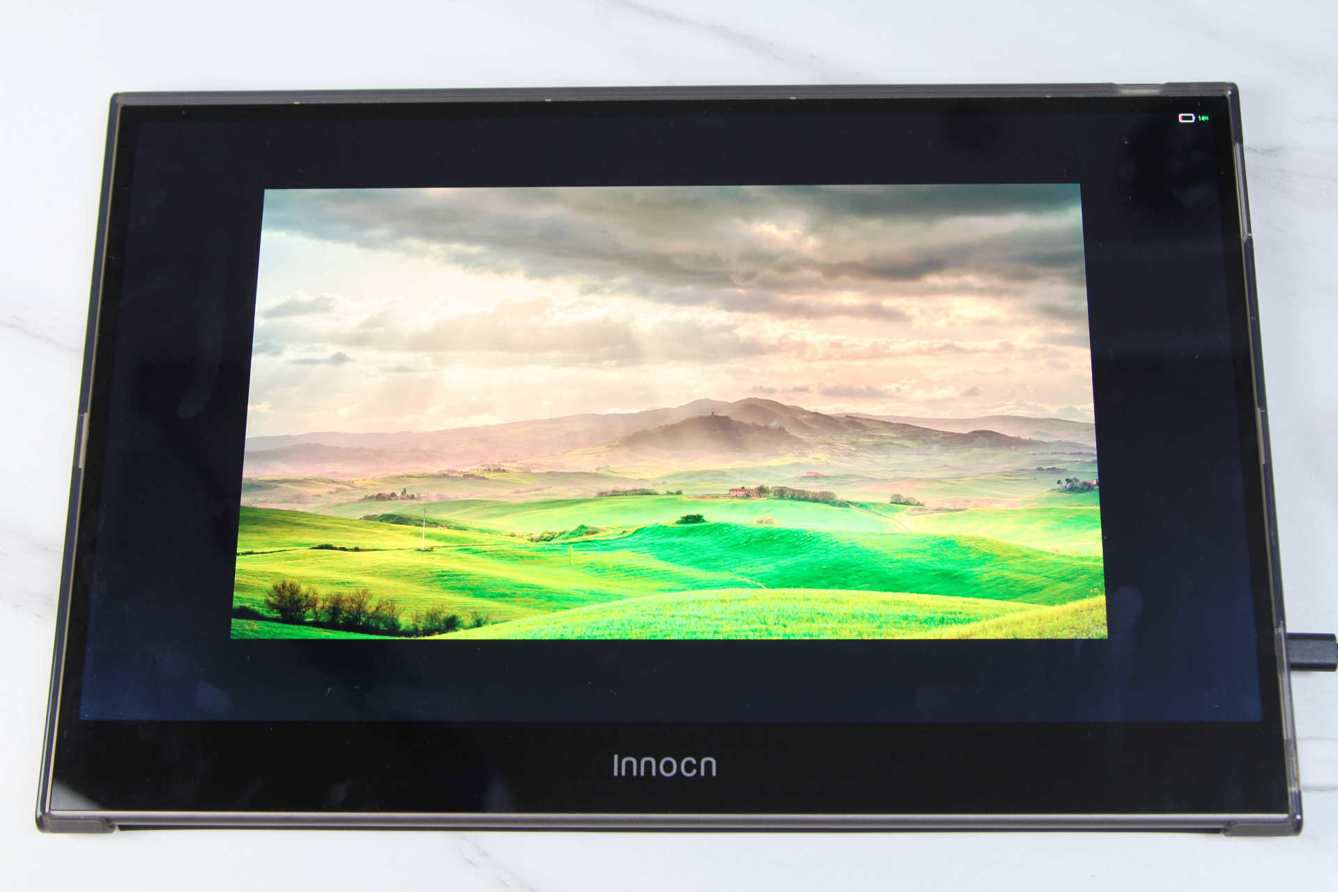 innocn29寸美术显示器评测,innocn44寸显示器评测