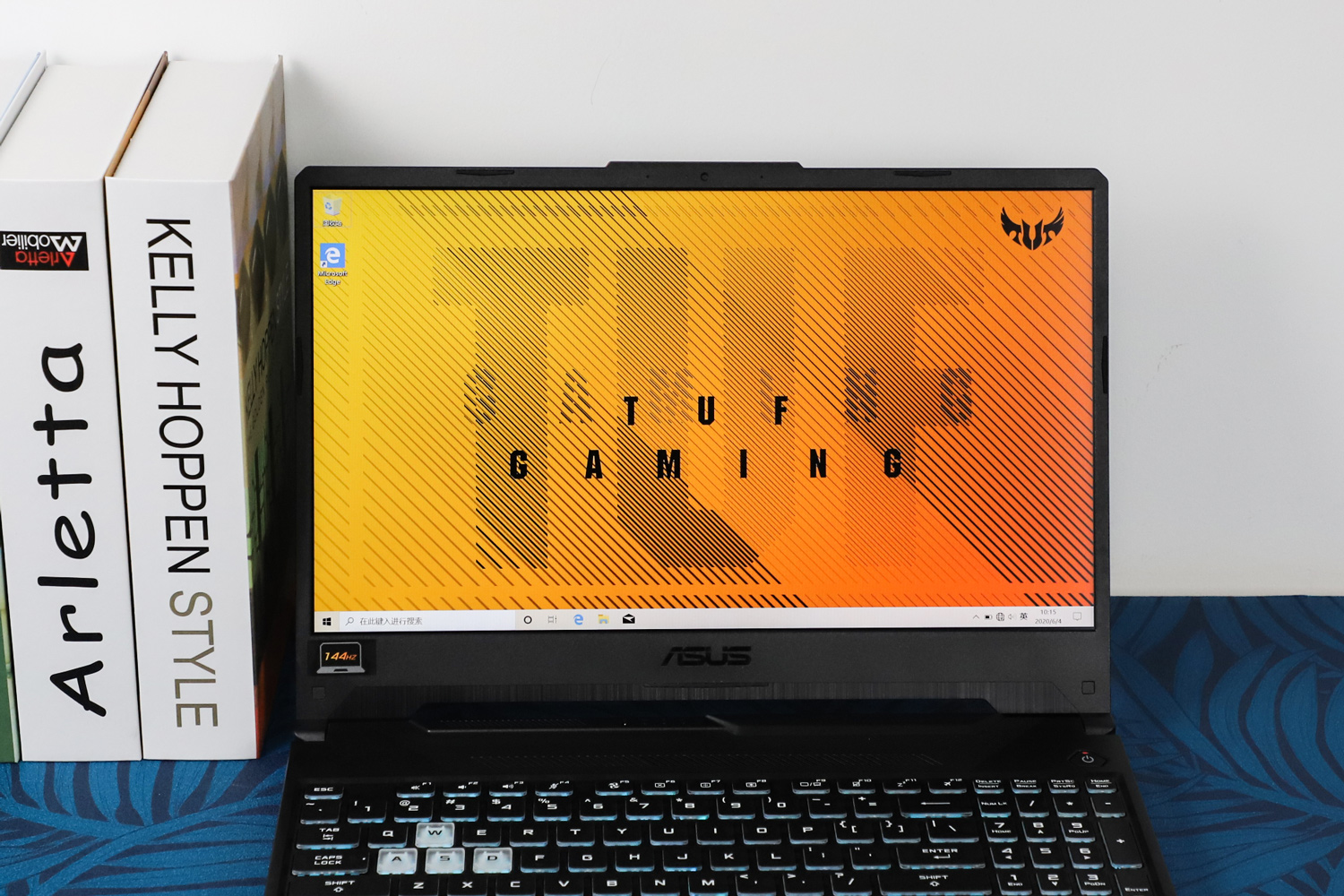 华硕飞行堡垒8代游戏测试,华硕飞行堡垒8游戏试玩