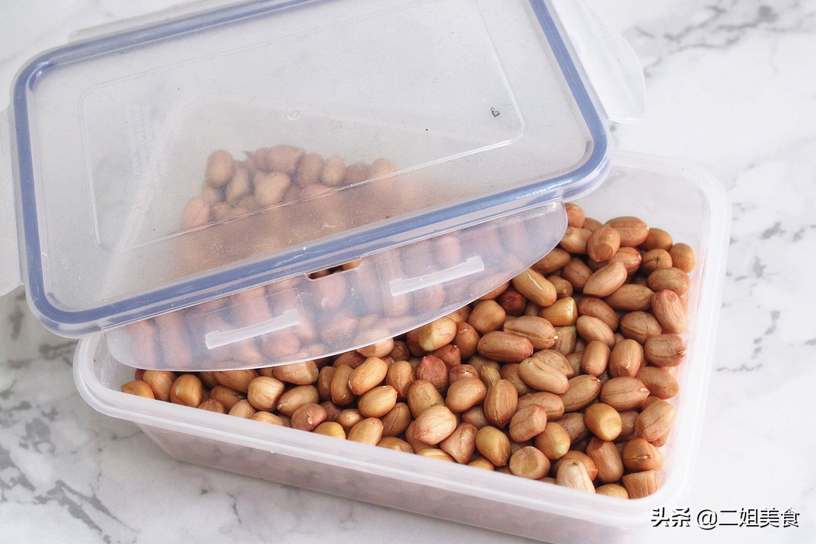 花生保存不当会造成哪种毒素,花生一般放多久会发霉