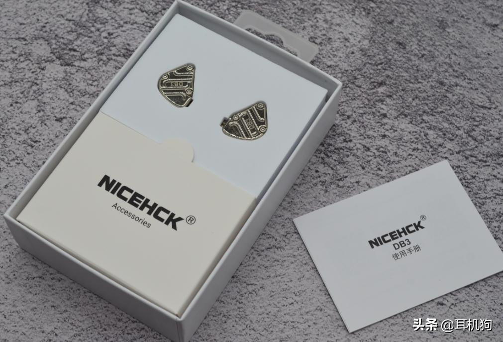 魁宝云雀耳机和原道db3耳机对比,兴戈ew100与原道db3哪个好