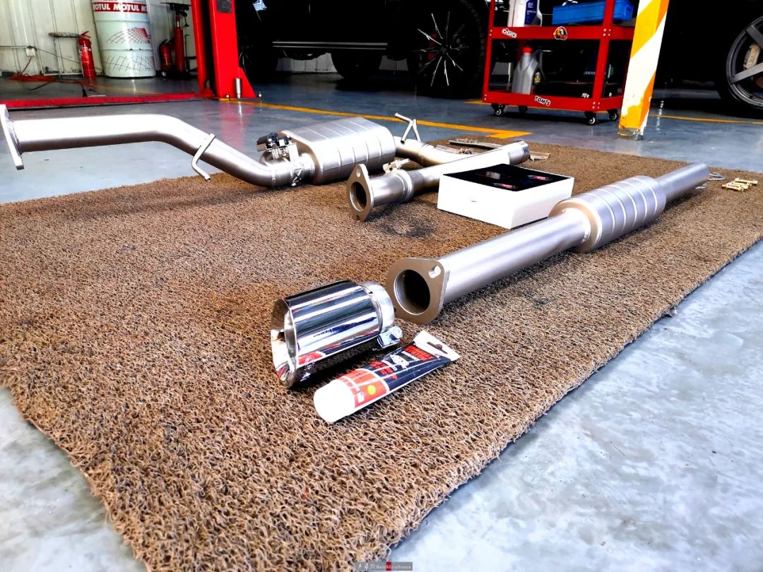 老马3改装效果图,老马3全车喷漆改色