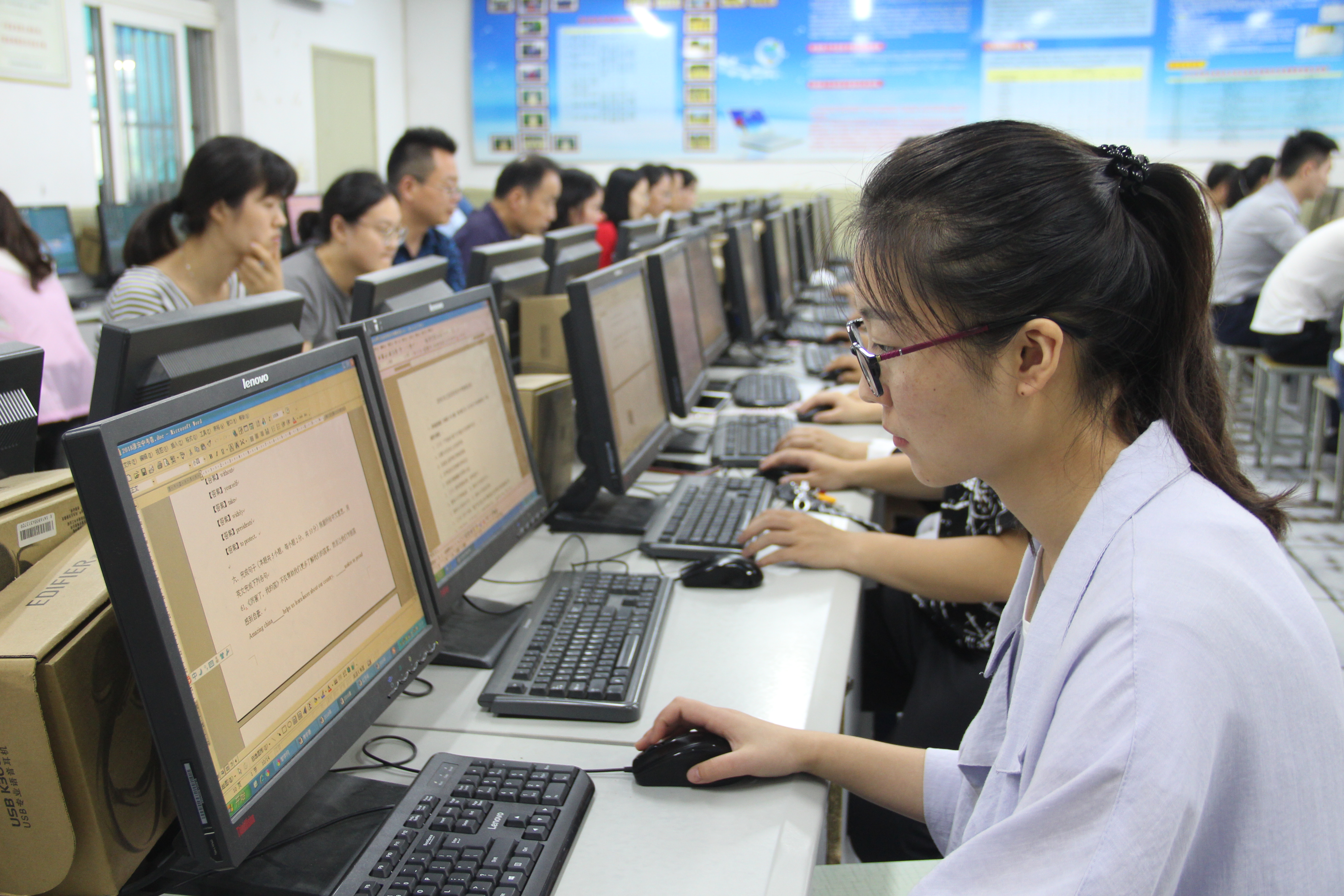 淮安外国语学校滨河校区宣传片,淮安外国语学校校园照片