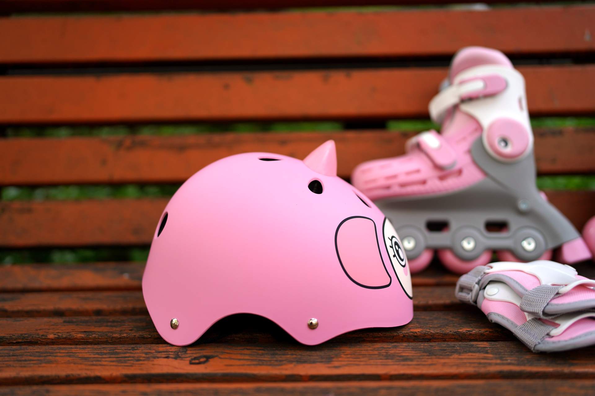 柒小佰儿童轮滑护具,柒小佰轮滑推荐