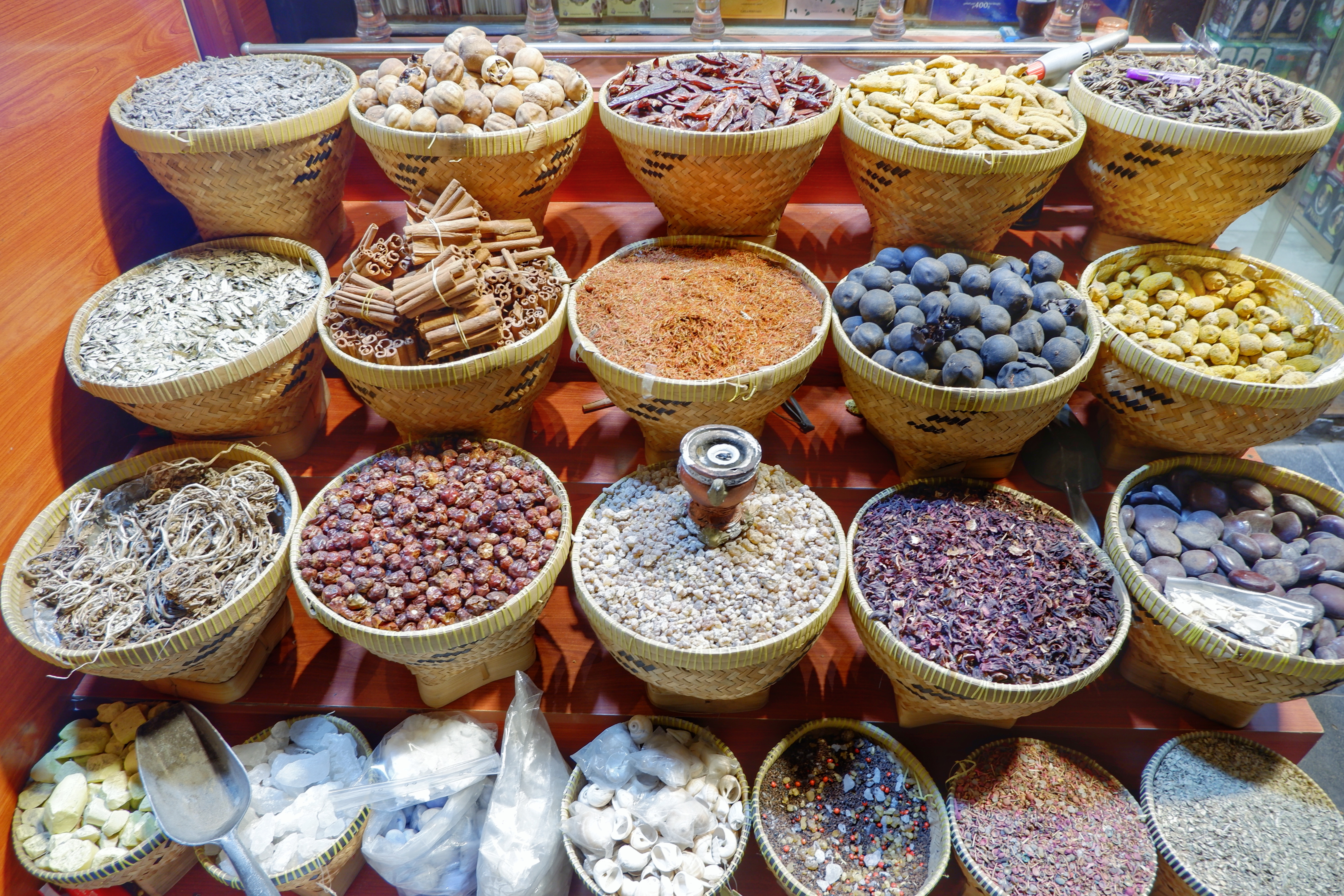 迪拜阿拉伯香精香水价格,哪款迪拜香精和法国香水一样