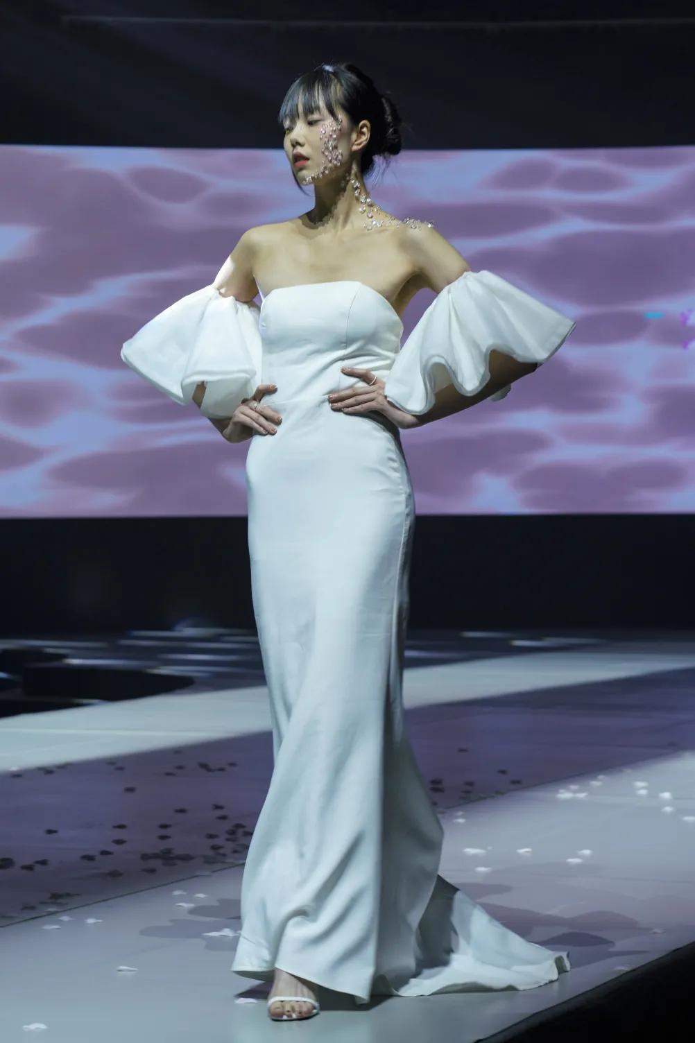 2021年清华服装设计毕业秀,中国优秀的服装设计毕业秀