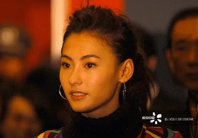 张柏芝张曼玉相似度,张柏芝对比李嘉欣谁漂亮