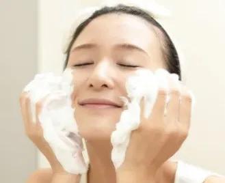 面膜你敷对了吗敷面膜的正确姿势,敷面膜的最佳时间用什么面膜