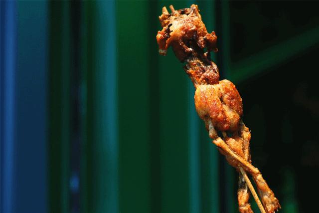 狂卖100000000+只，滨湖新开的这家牛蛙店，...