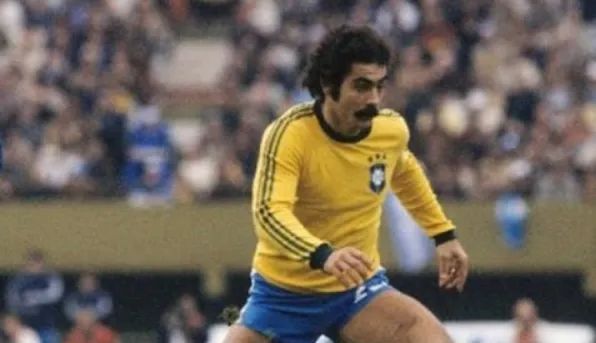 巴西十大球星排名最新,巴西十大足球过人排行