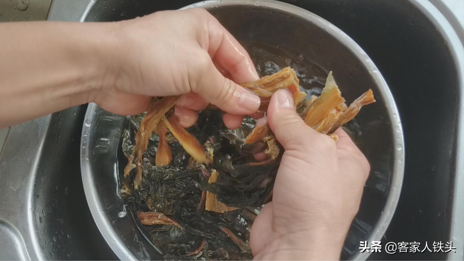 冬至后，多给家人煲这一锅靓汤，营养好喝还润肺，做法简单又便宜