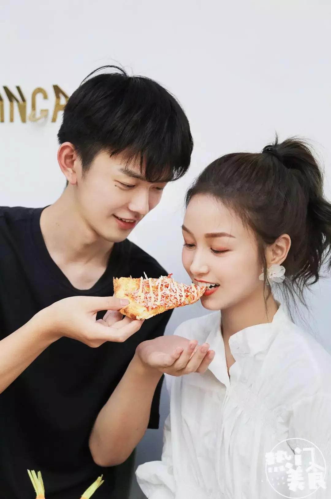 岳麓山山上咖啡馆,岳麓山下的咖啡馆