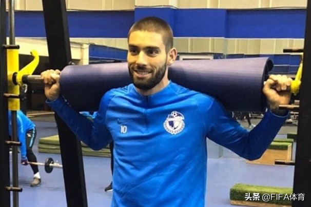 哈姆西克逆足任意球,哈姆西克进球完整视频