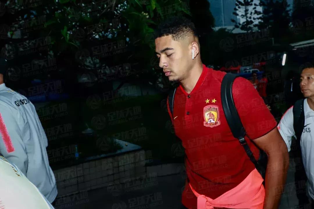 塔利斯卡对恒大比赛视频,恒大鲁能塔利斯卡