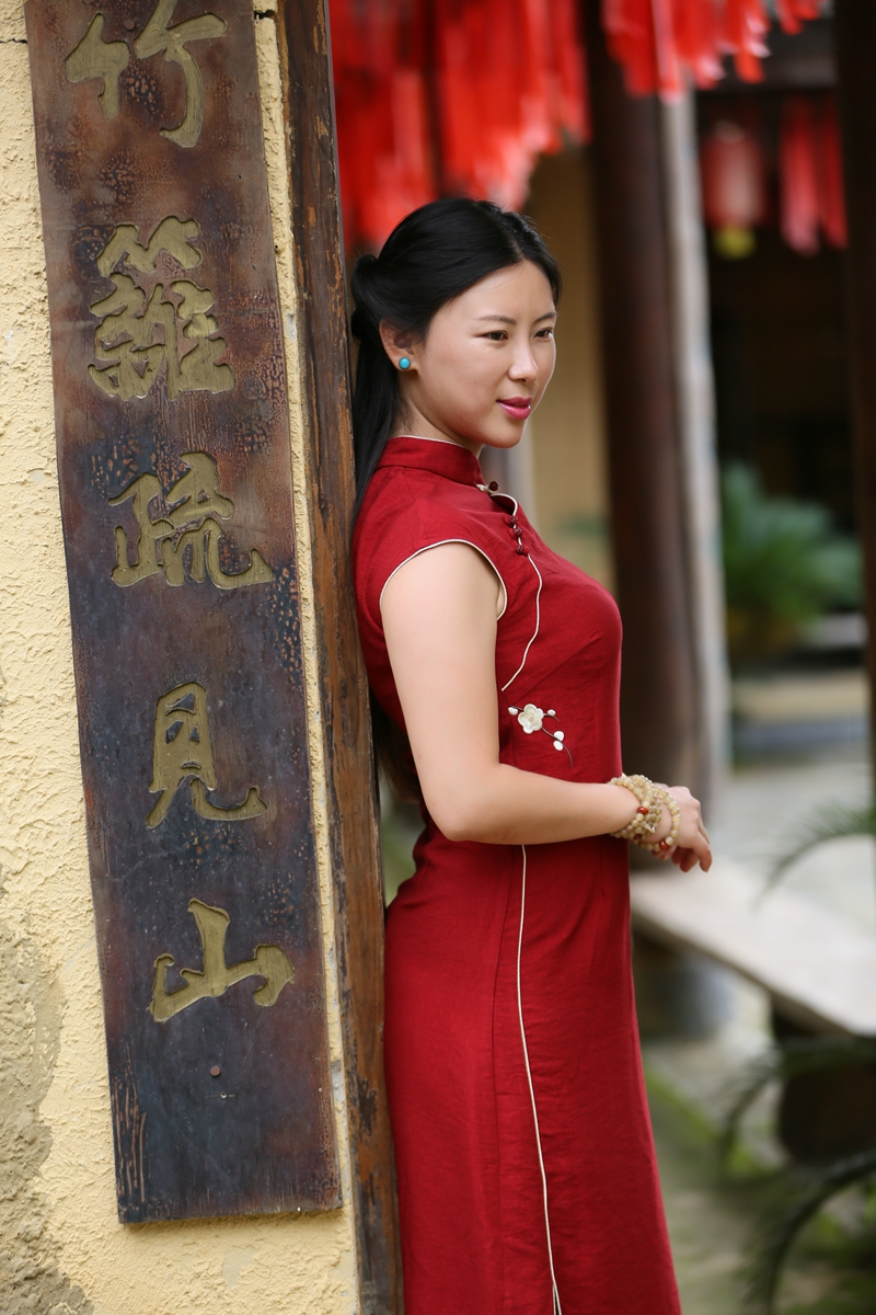 易悦后MBA长沙班访谈｜许红艳：定制旗袍路上的执着与优雅