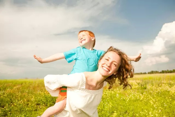 如何成为一名称职的母亲,如何成为一个合格的妈