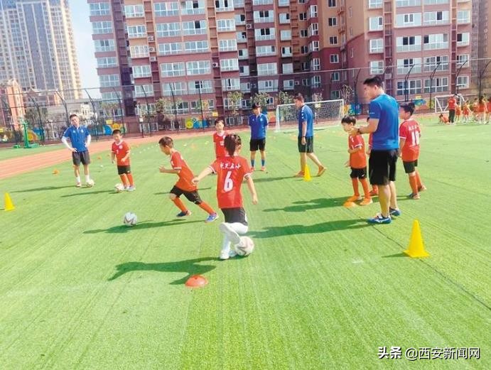 孩子才刚放假就盼着开学,小学生暑期社团活动