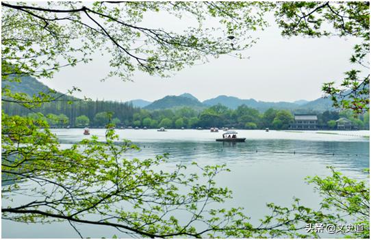 白居易最好的风景诗,白居易写西湖的诗有多少首