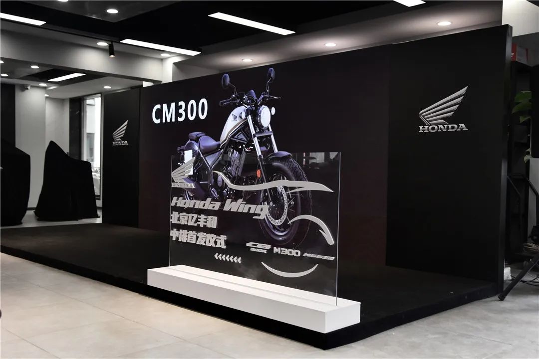 本田踏板车nss300和nss350,本田nss350和光阳s350哪个好