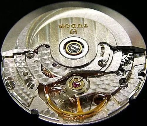 机械表的选择和正确使用方法,怎么选购二手机械表