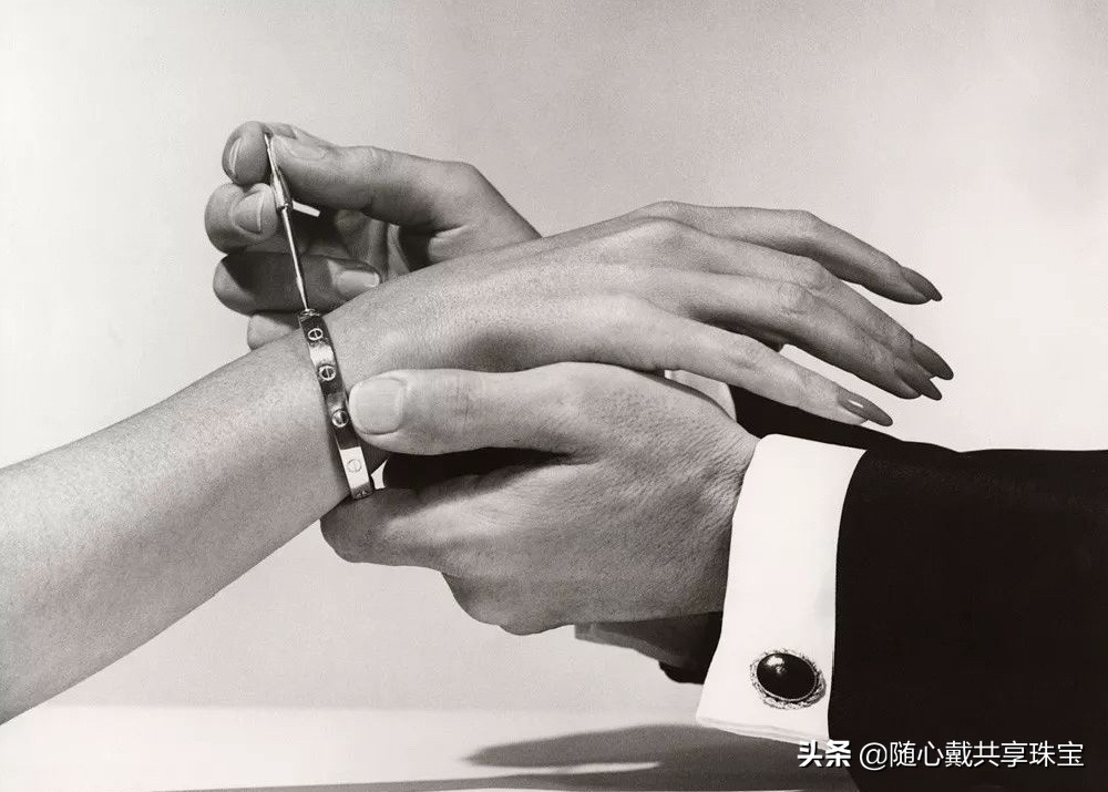 七夕马上要到了！这份讨女朋友欢心的礼物清单拍了拍你