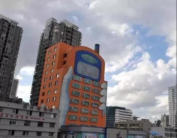 各地的奇葩标志性建筑,最丑的象形建筑