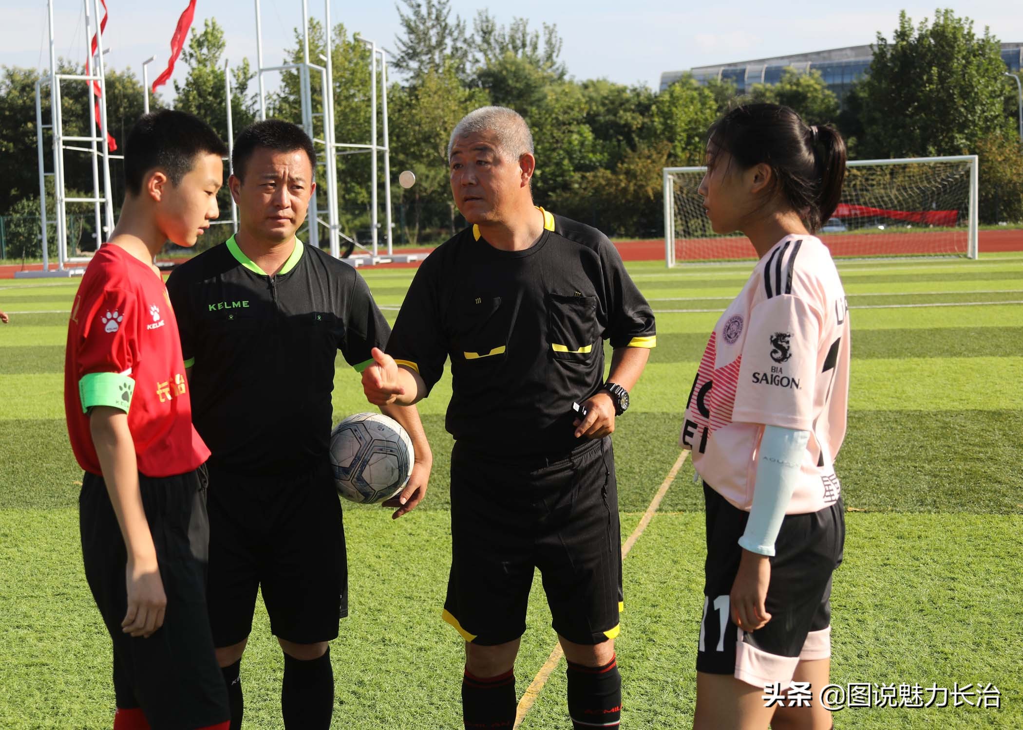 为中国女足喝彩图片,长治青少年足球比赛抽签