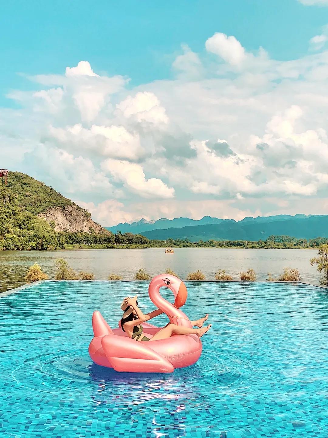 英德宝晶宫天鹅湖温泉酒店好玩吗,英德宝晶宫天鹅湖温泉酒店别墅