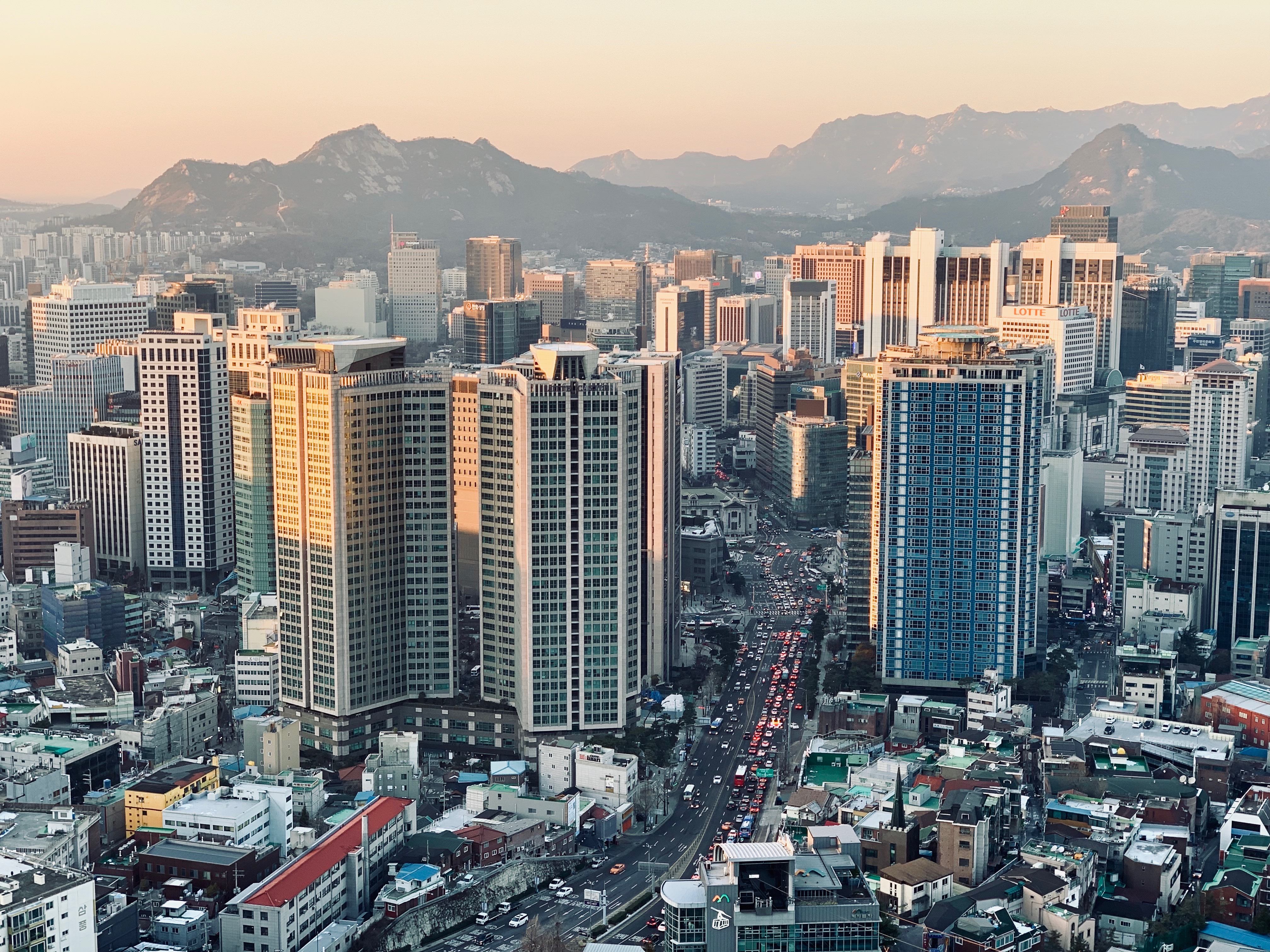 网速慢别点，百图韩国游记—一场关于音乐、历史与喝酒的首尔盛筵