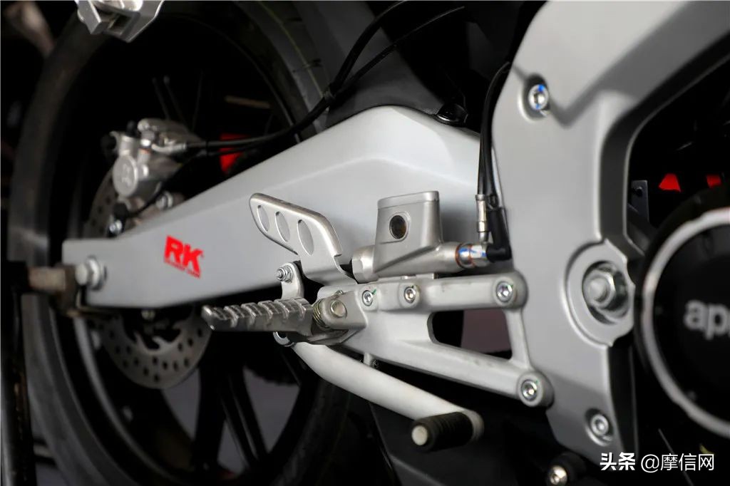 gpr250r赛道版值得购买吗,gpr250r运动版价格