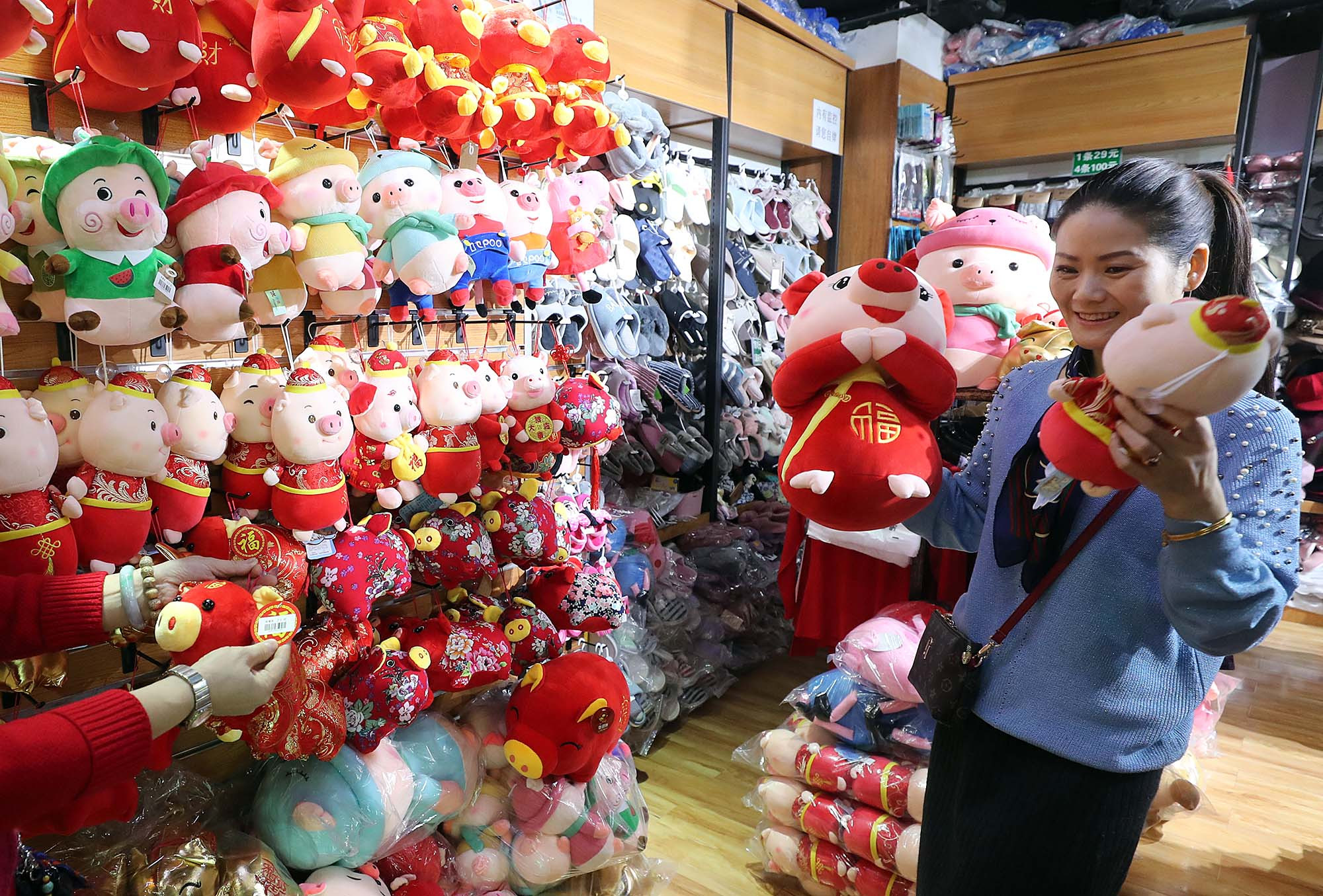 蜕变！八通线上的尾货工厂店成功升级便民生活广场